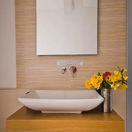 Bed & Breakfast La Bella 3*