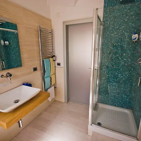 La Bella Bed & Breakfast